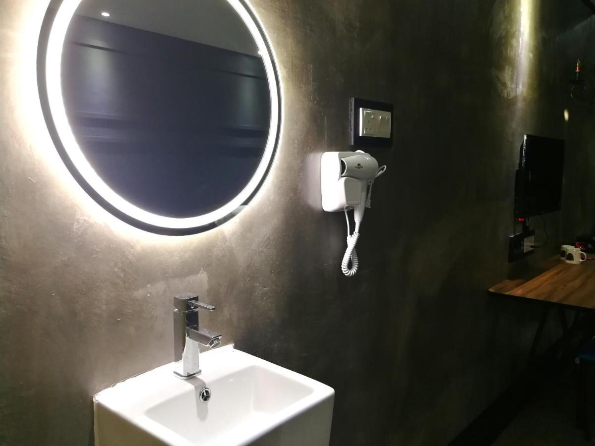 Cj House Station 18 Hotel 2*